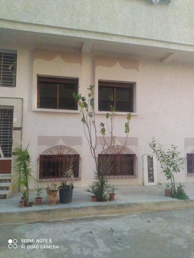 Duplex Pour Famille Seulement Leilighet Fès Eksteriør bilde